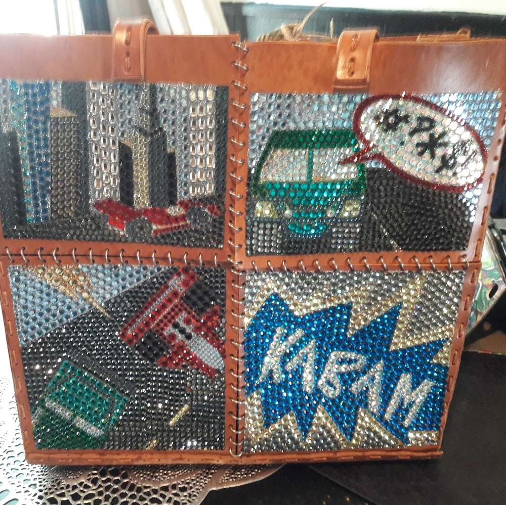 Leather handbag
